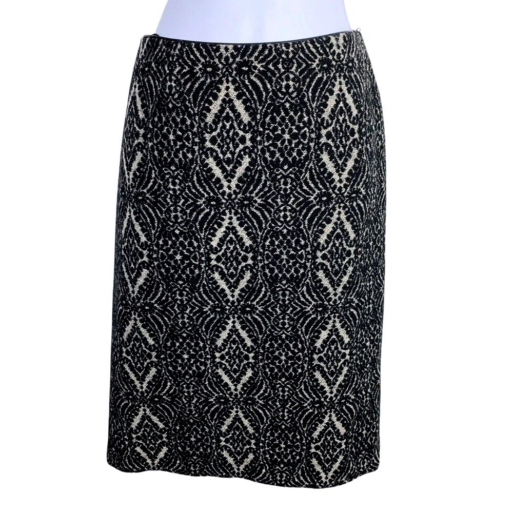 Talbots Pencil Skirt Women's‎ Size 4 Black Cream Geometric Pattern Knee Length